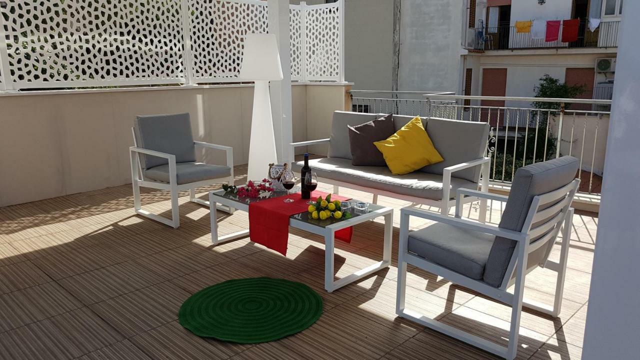I Due Grifoni Studio Flat Taormina Exterior photo
